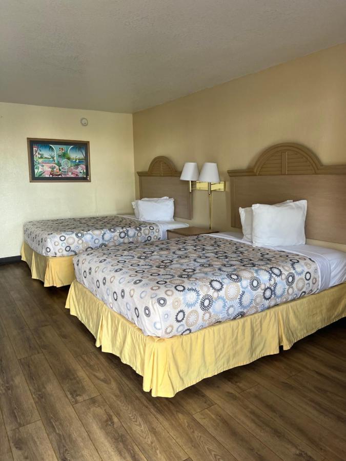 Hole Inn The Wall Hotel - Fort Walton Beach - Sunset Plaza - Nearby Beaches & Hurlburt Eksteriør bilde