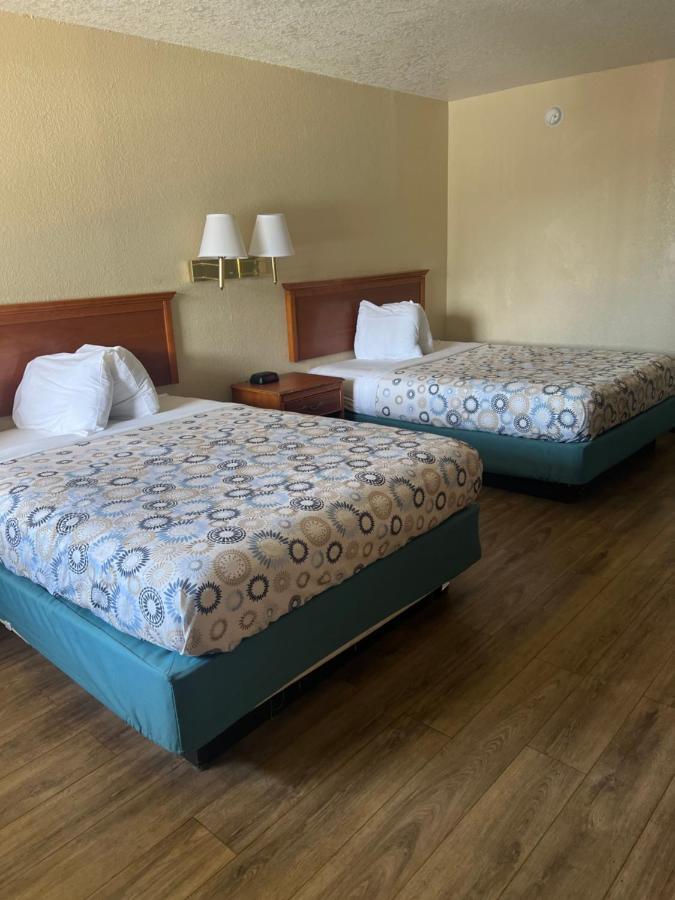 Hole Inn The Wall Hotel - Fort Walton Beach - Sunset Plaza - Nearby Beaches & Hurlburt Eksteriør bilde